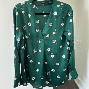 Banana Republic Green Floral Blouse, Size Medium